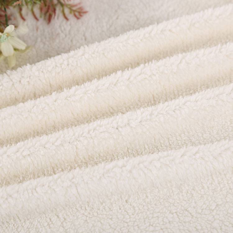 100% Polyester Fleece Fabric One Side Brushed Polar Fleece Sherpa Fabric Super Soft For Garment