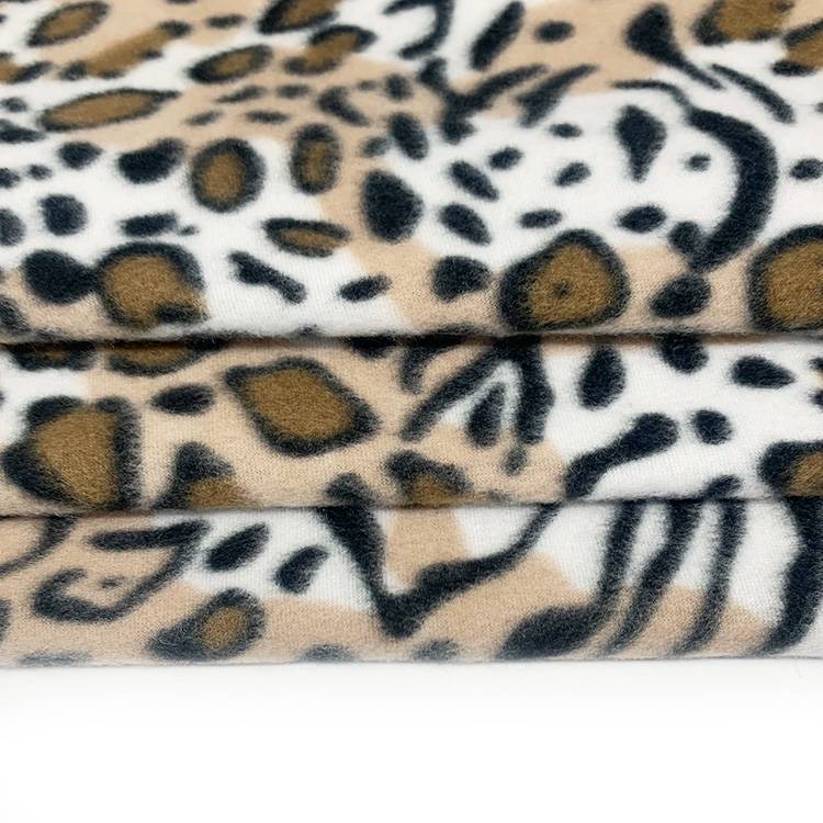 Pattern 12: Classic Wild Leopard Print 