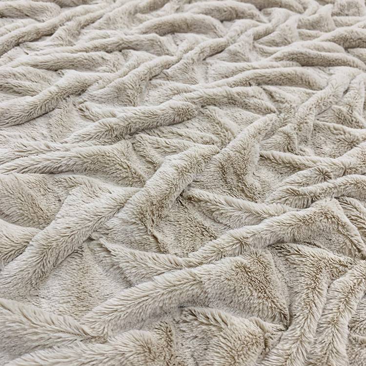 Super Soft Fake Fur Artificial Plush Faux Rabbit Fur Fabric for garments /shoes/Bag